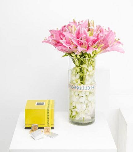 Patchi Chocolate 500g | Lilies Vase